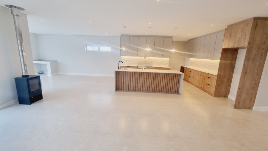 3 Bedroom Property for Sale in Sandown Western Cape